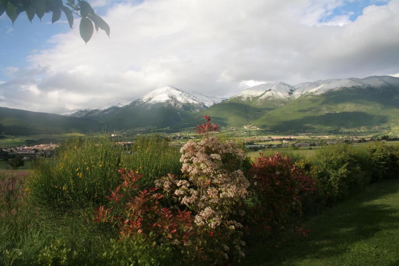Agriturismo La Cascina Di Opaco Norcia Exteriör bild