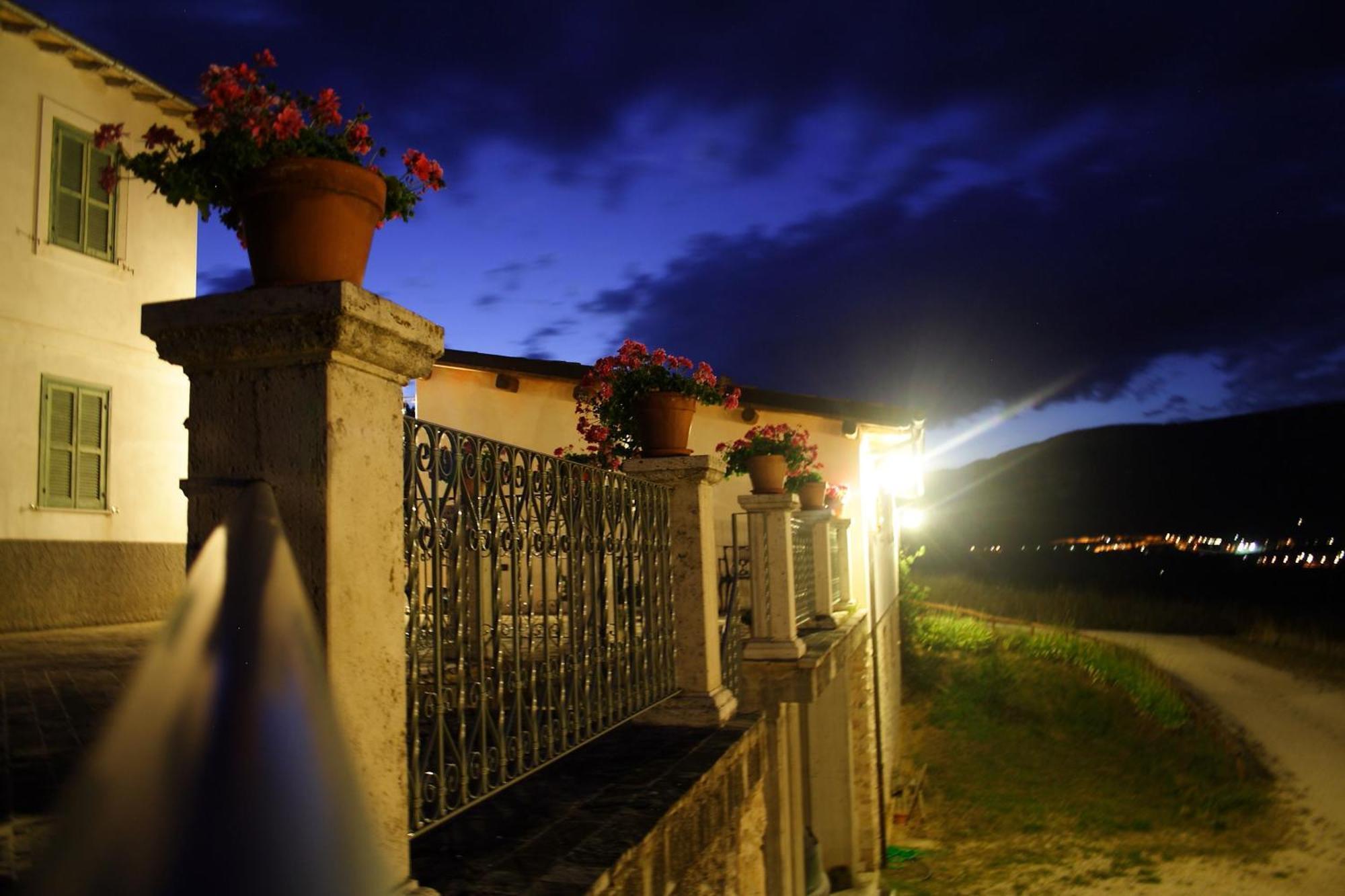 Agriturismo La Cascina Di Opaco Norcia Exteriör bild